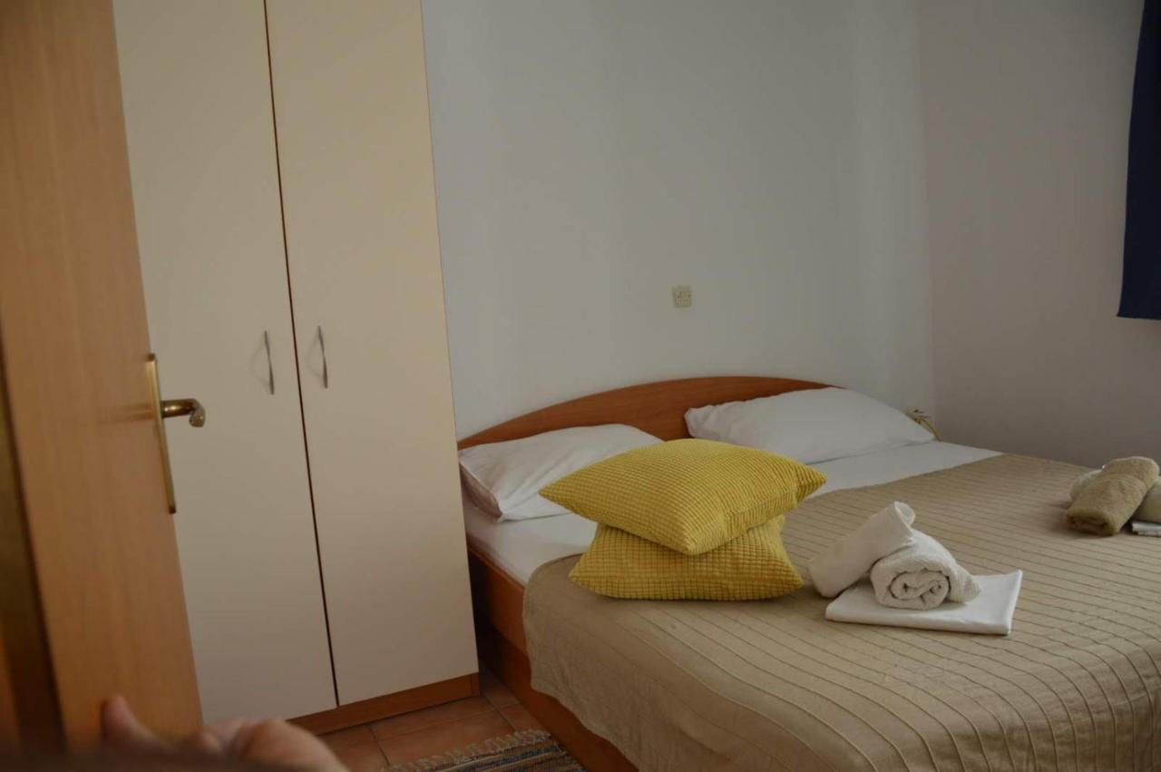 Apartments Burcul Pag Pag Town Kültér fotó