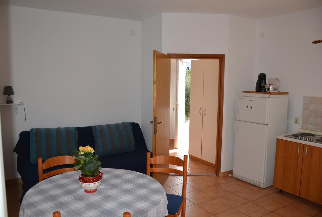 Apartments Burcul Pag Pag Town Kültér fotó